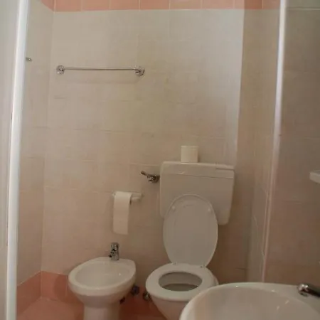 לינה וארוחת בוקר Residenza Cristina