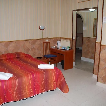 Residenza Cristina לינה וארוחת בוקר רומא