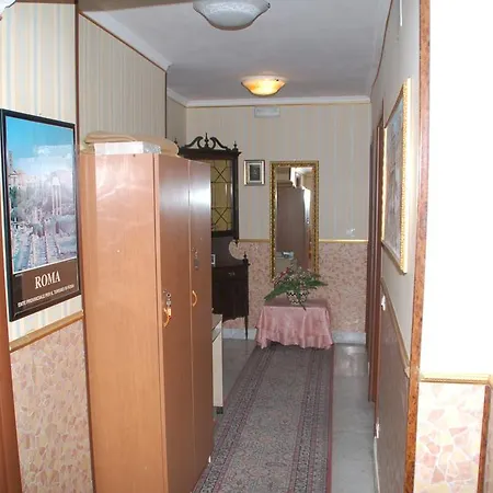 Residenza Cristina * רומא